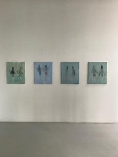 Osmar-Osten-Ausstellungsansicht-Am-Strand13